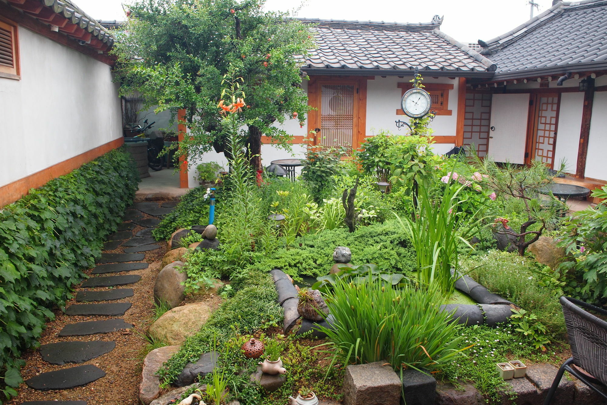Floral Space Hanok Guesthouse Gyeongju Exterior foto